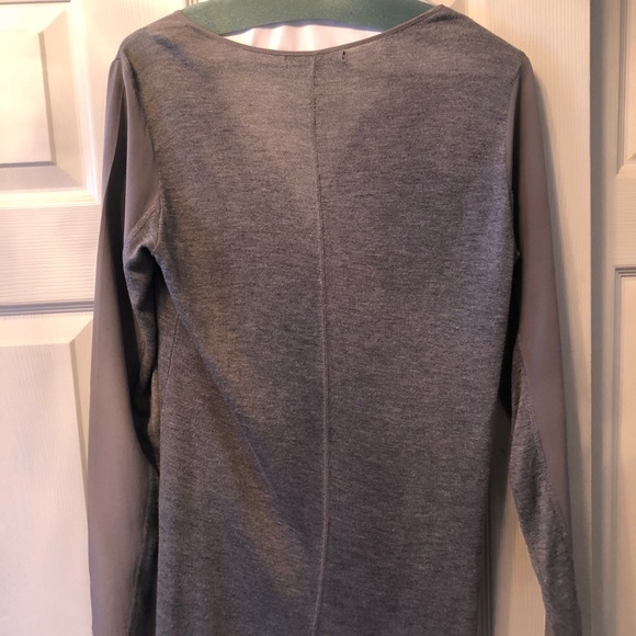 Nanette Lepore Gray long sleeved top f - Picture 2 of 5
